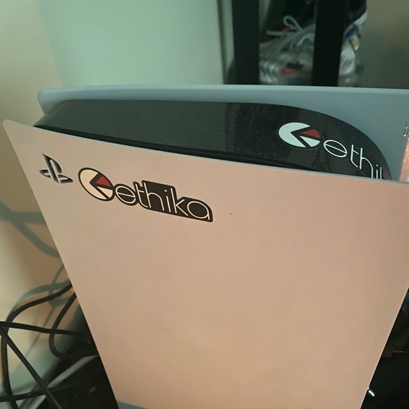 Digital PlayStation 5 - Picture 2 of 4